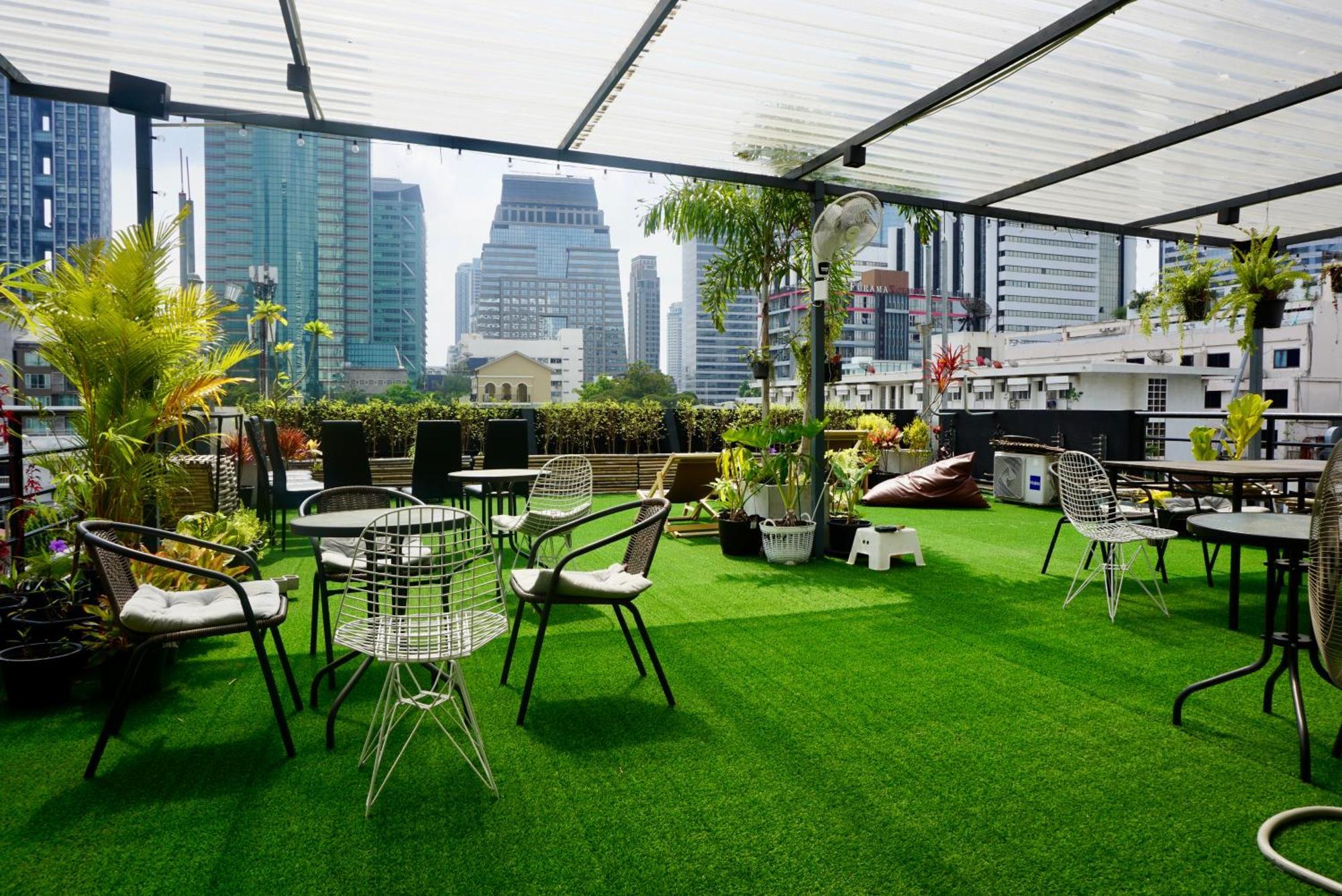 Silom Soi 3 Hash Apartment Hip And Funky With Rooftop View Bangkok Exterior photo