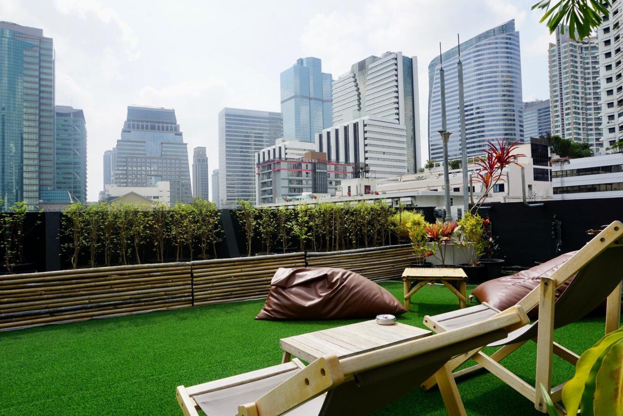 Silom Soi 3 Hash Apartment Hip And Funky With Rooftop View Bangkok Exterior photo